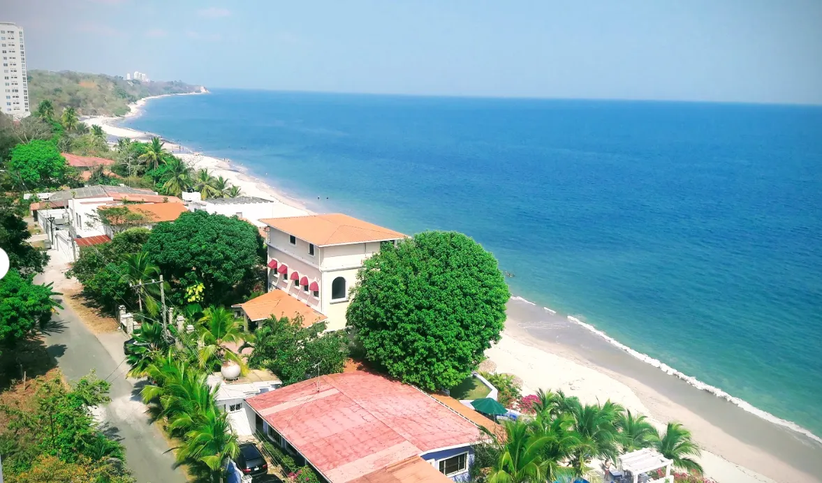 Land for sale in Playa Corona, Panama
