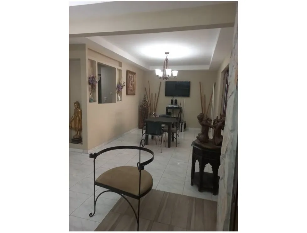Venta de casa en Praderas de San Antonio. MY