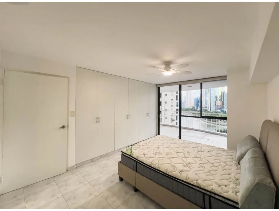 Venta de apartamento en PH Perla del Pacífico, Punta Paitilla. MY