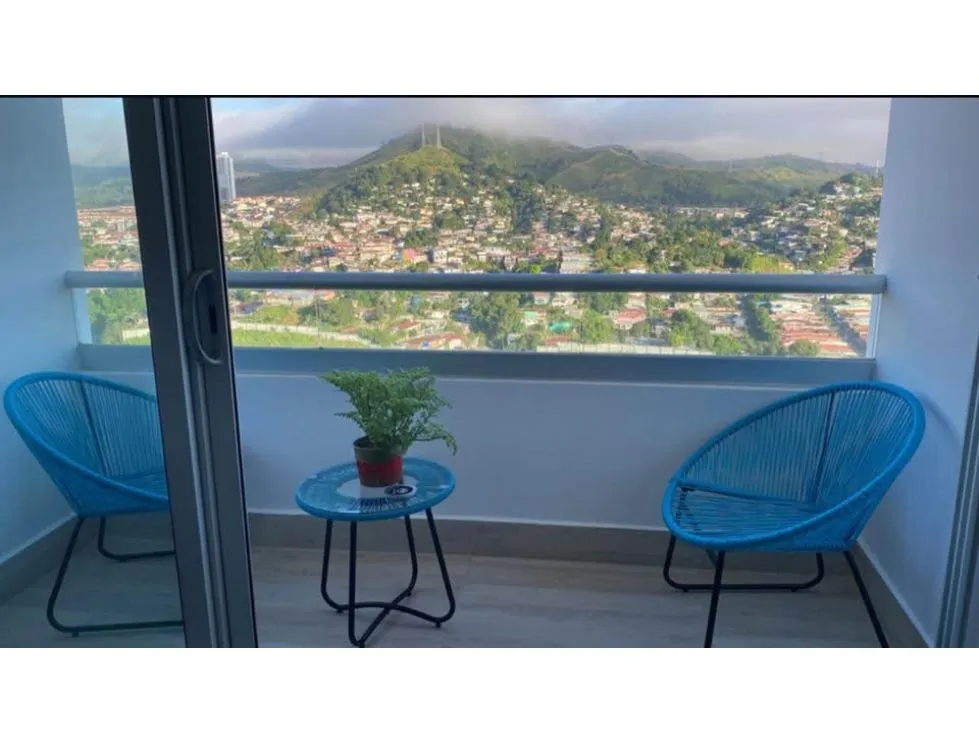 Alquiler de apartamento en PH Greenwood Tower, Tumba Muerto. MY