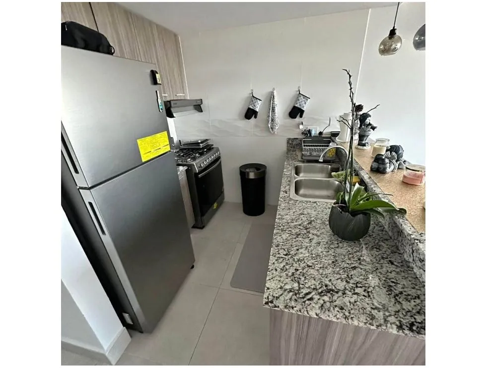 Alquiler de apartamento en PH Greenwood Tower, Tumba Muerto. MY