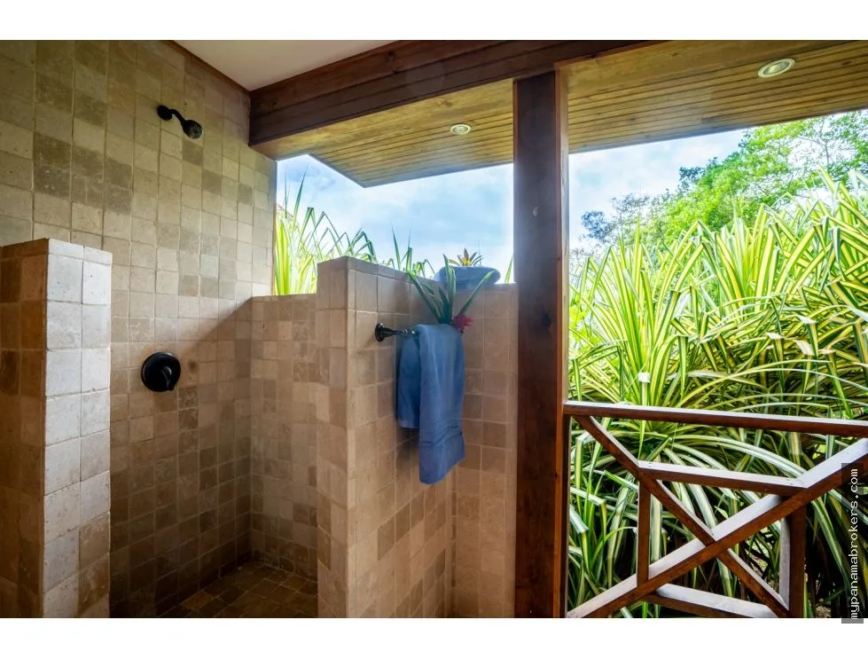 Se Vende Casa en Bocas del Toro, Panamá
