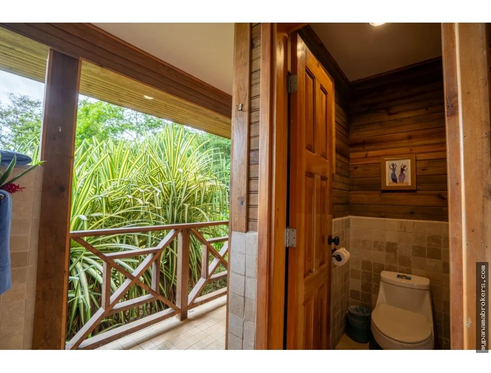 Se Vende Casa en Bocas del Toro, Panamá