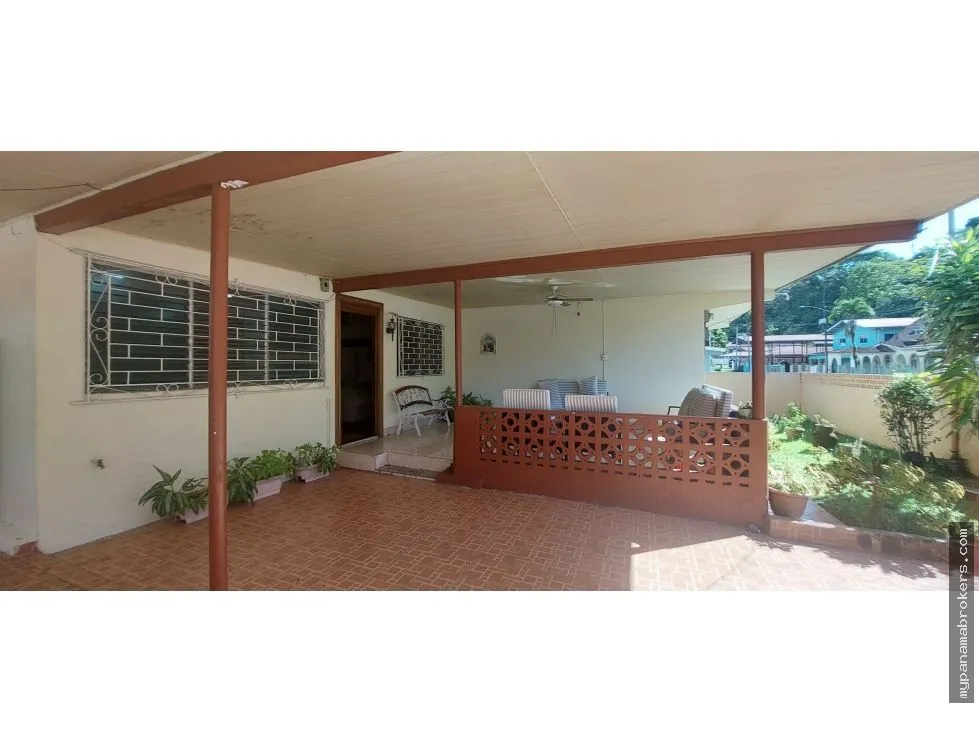 Se Vende Casa en Sabanitas, Colón