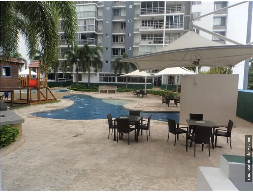 Venta o alquiler de Apartamento en PH Cosmopolitan Towers