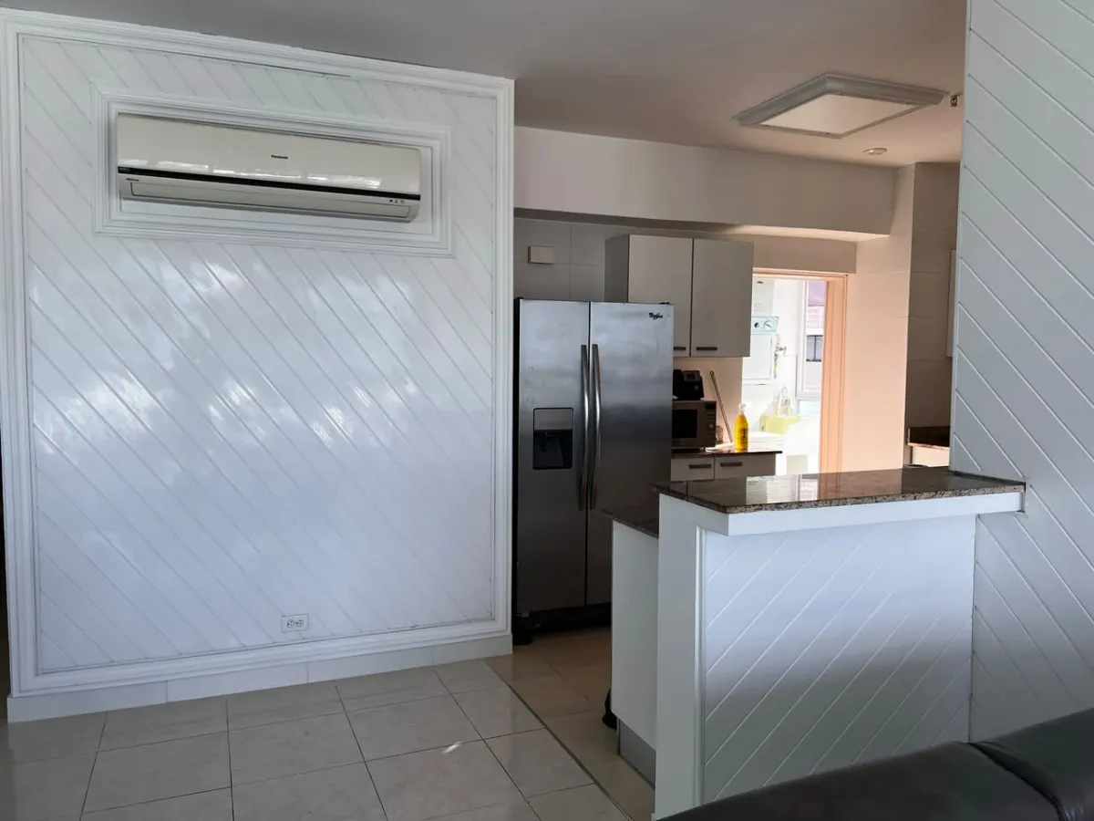 For Sale on Avenida Balboa with an Ocean View – $2,000 per m²