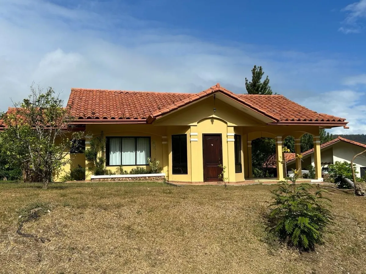 Land at an Excellent Price in Altos del María