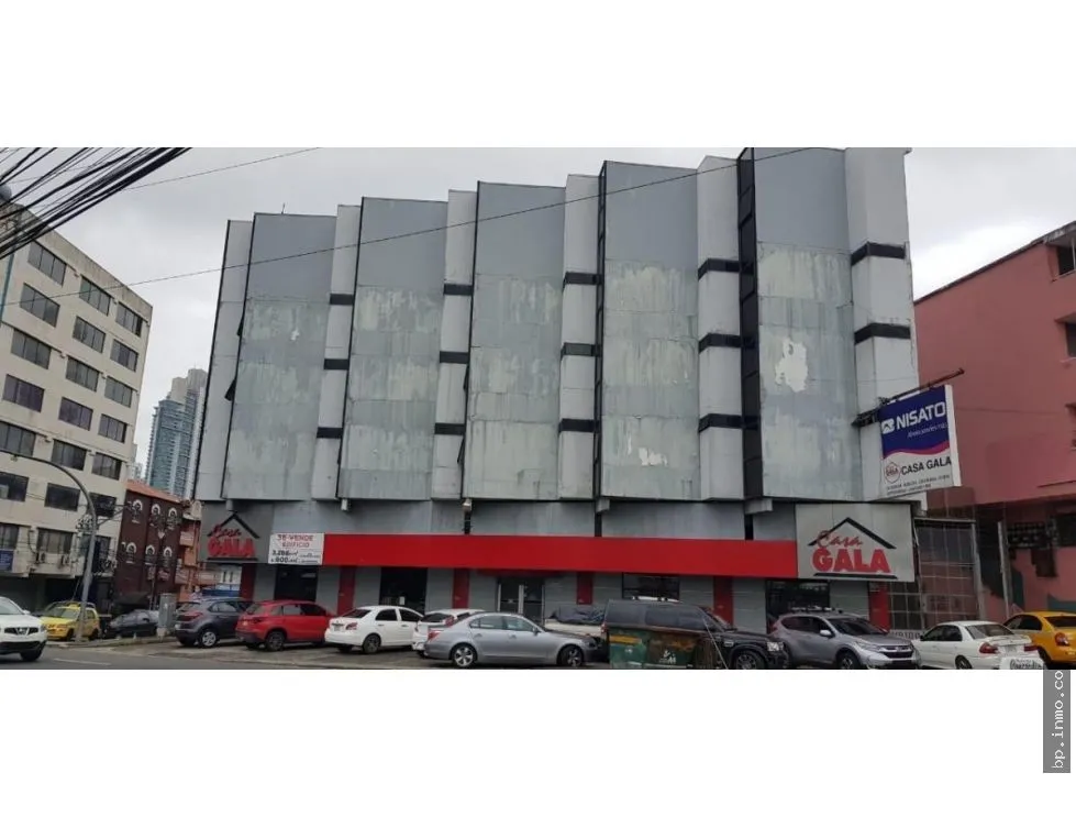 COMMERCIAL BUILDING FOR SALE IN CALIDONIA