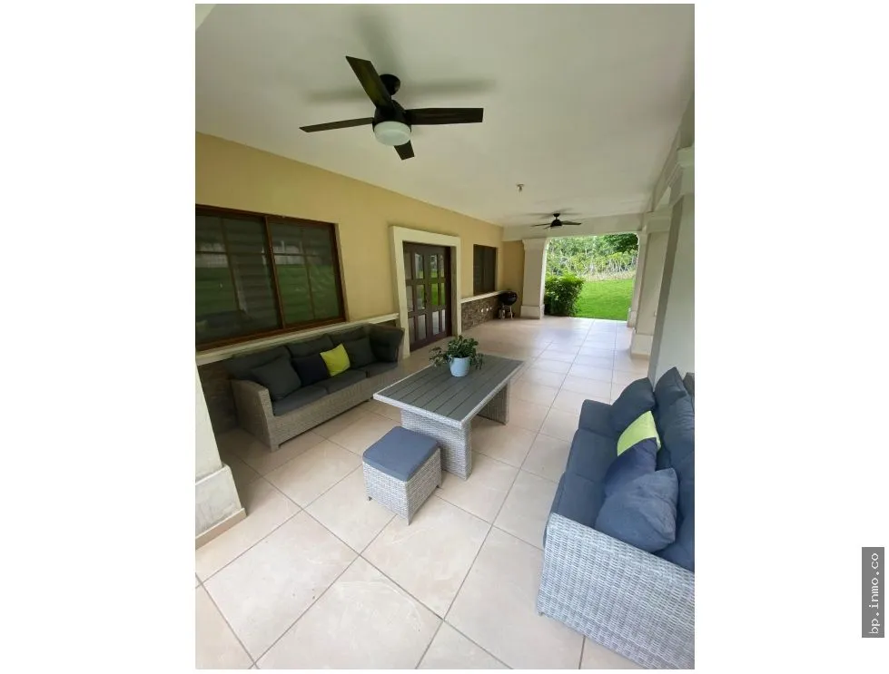 SE VENDE CASA EN LOS SENDEROS, CAMINO DE CRUCES