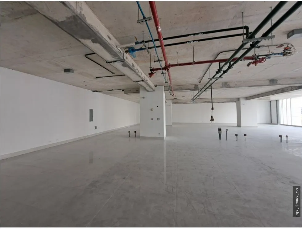 SE ALQUILAN OFICINAS EN THE TOWERS BUSINESS PLAZA