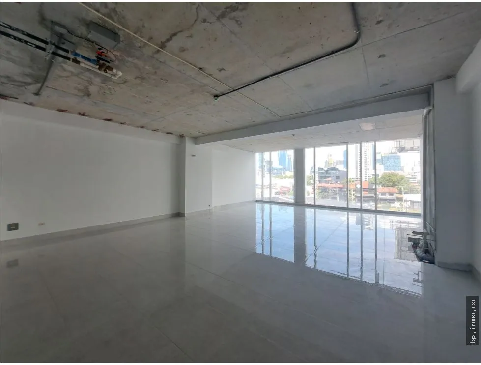 SE ALQUILAN OFICINAS EN THE TOWERS BUSINESS PLAZA