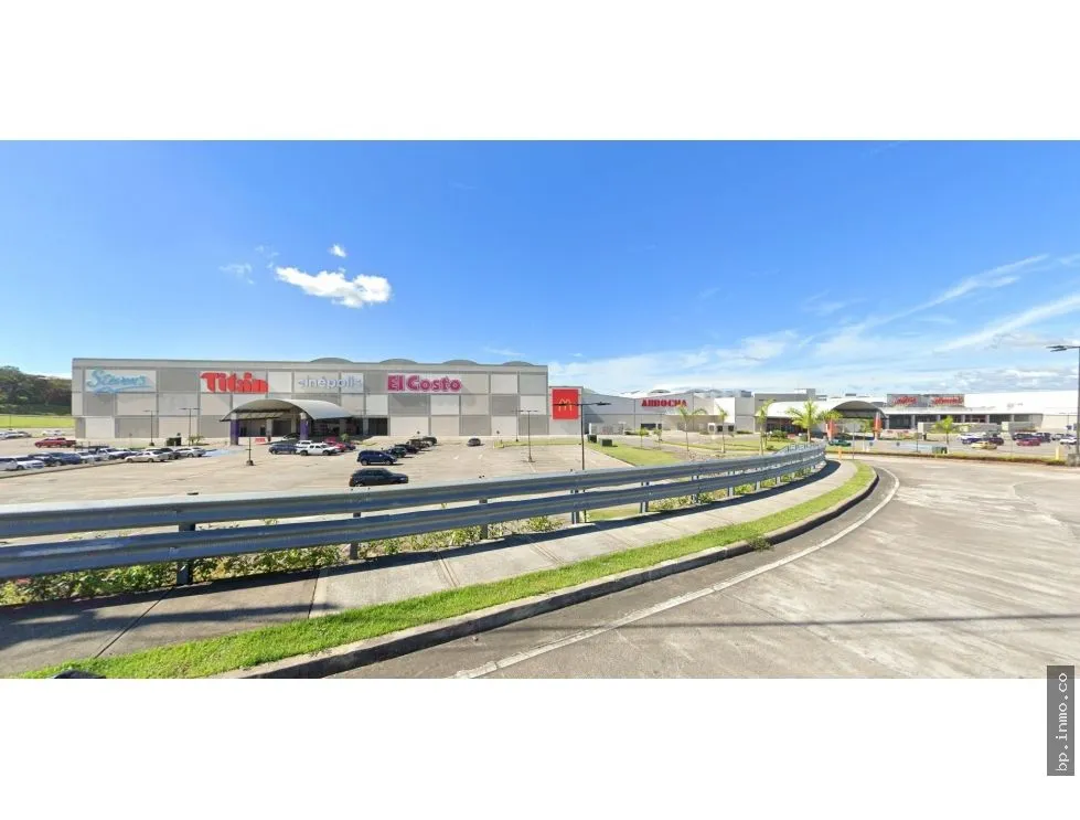 Commercial Space for Rent on Ground Floor at Federal Mall