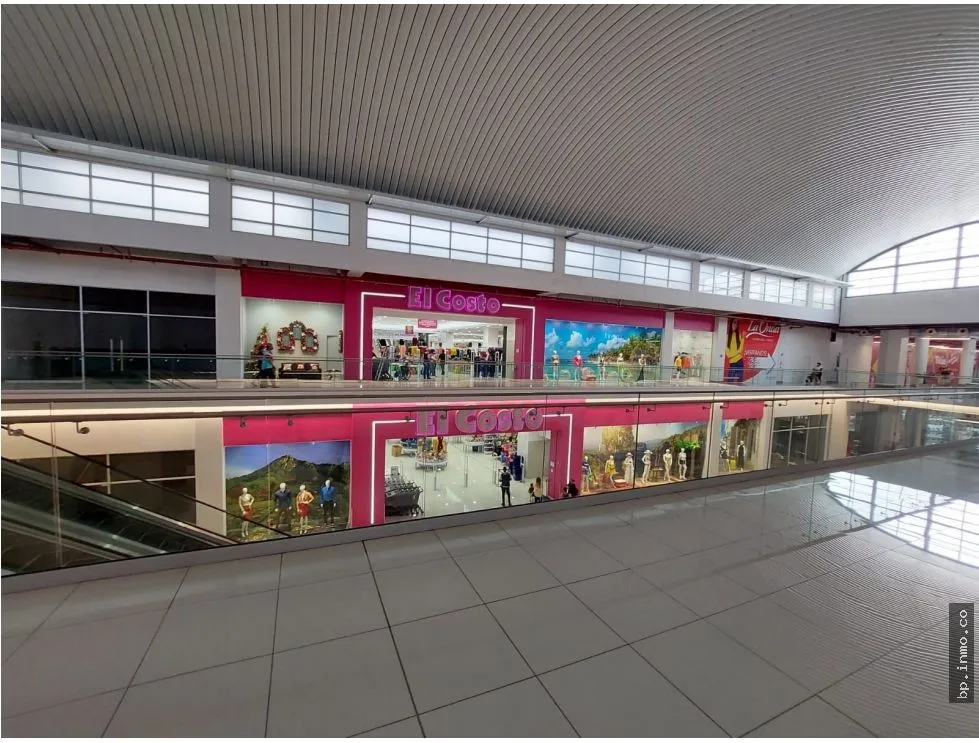 Commercial Space for Rent on Ground Floor at Federal Mall