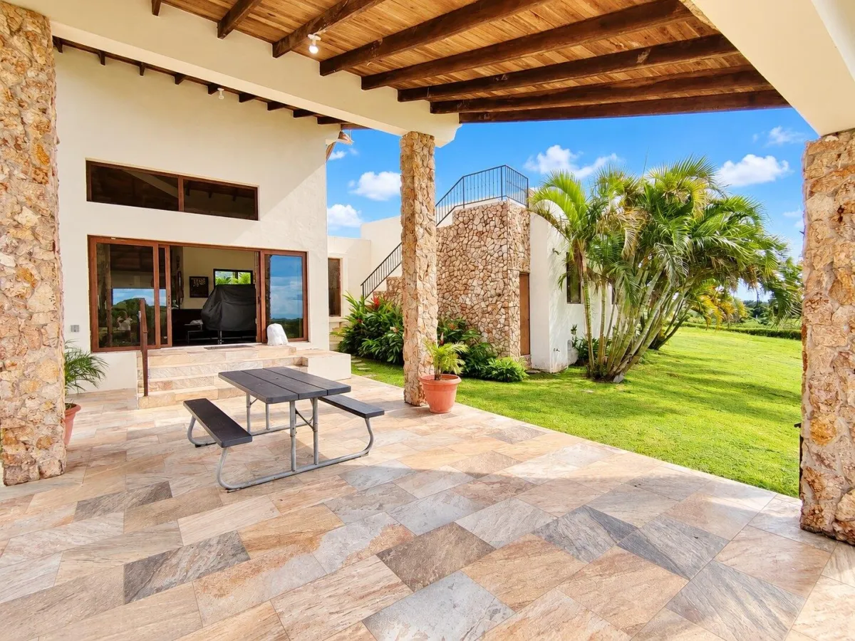 Espectacular Casa de Montaña | Piscina Climatizada y 15,269 m² en La Laguna