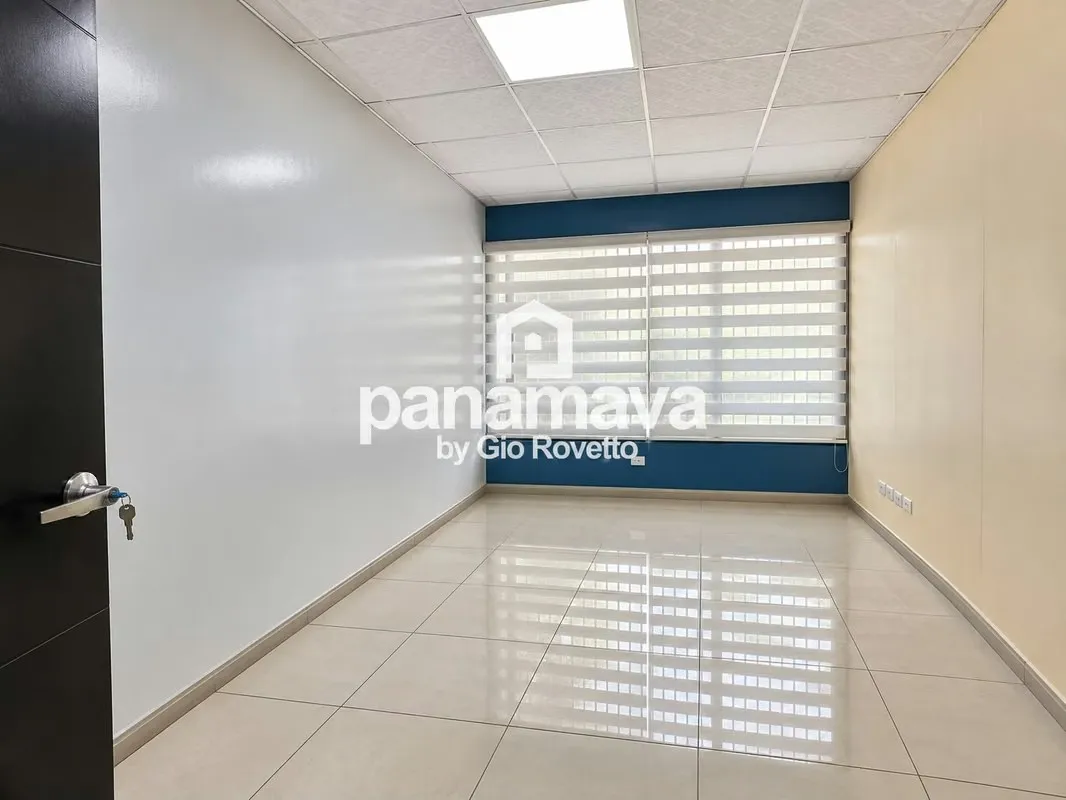 Commercial Space for Rent - La Paz Avenue, Betania