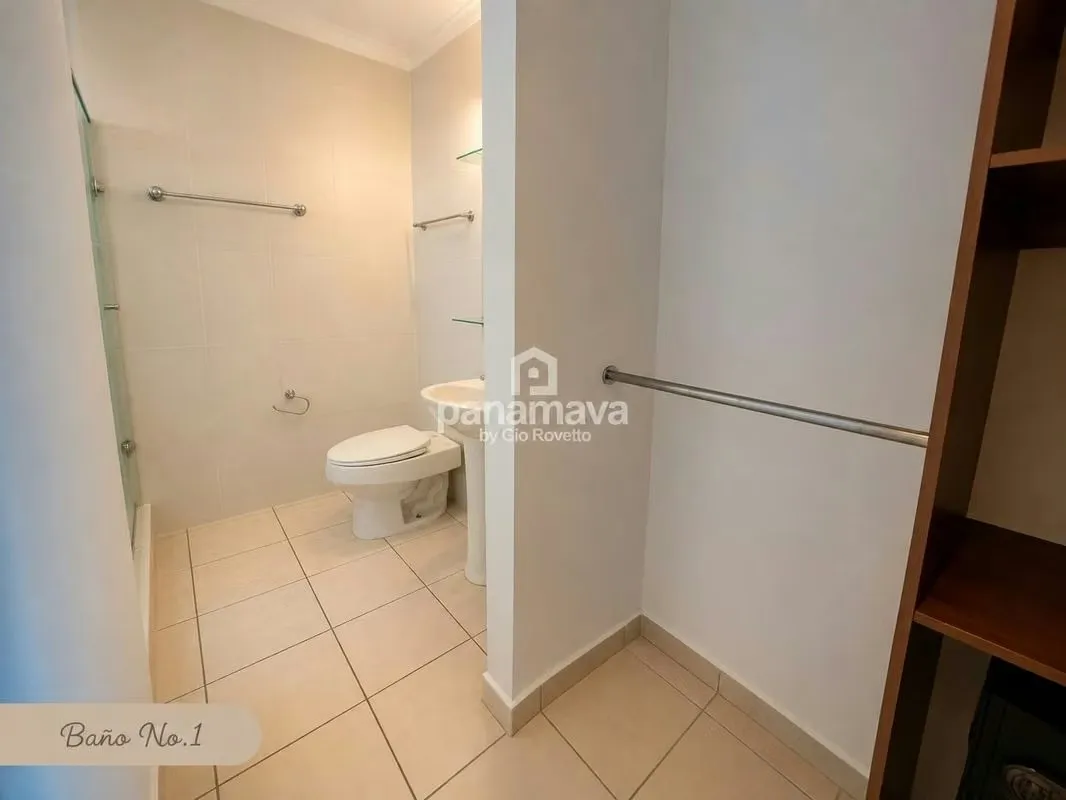 Apartment for Sale on Via España