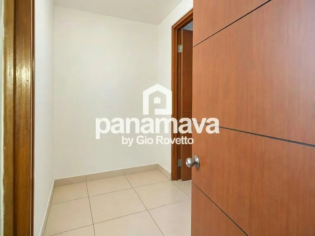 Apartment for Sale in San Francisco