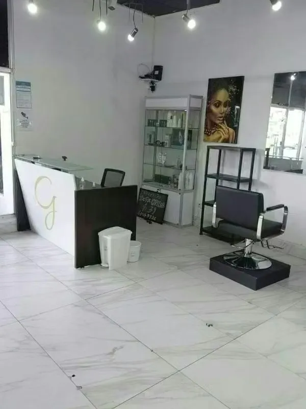 Alquiler Local Comercial Vía Porras