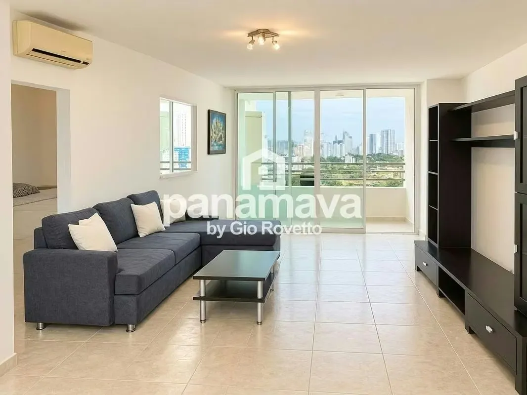 Apartment for Sale in Edison Park