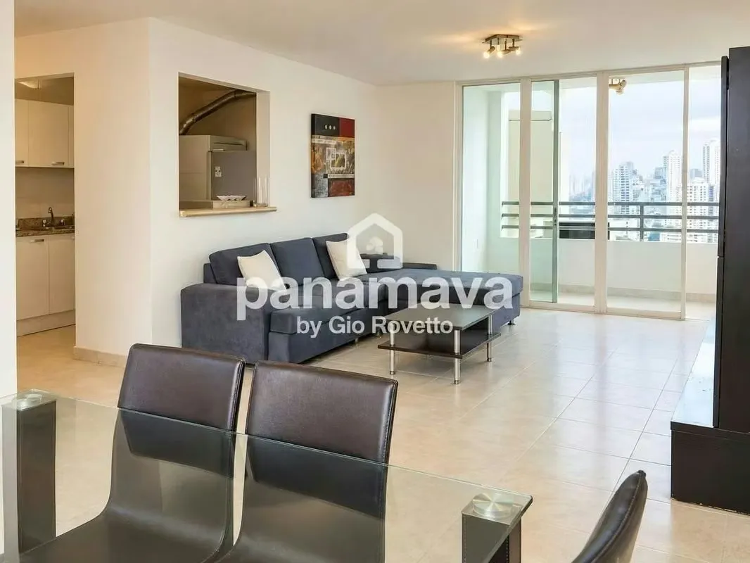 Apartment for Sale in Edison Park
