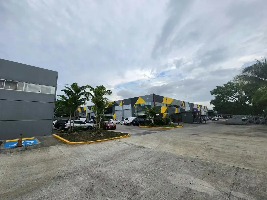Commercial Space for Lease Costa del Este