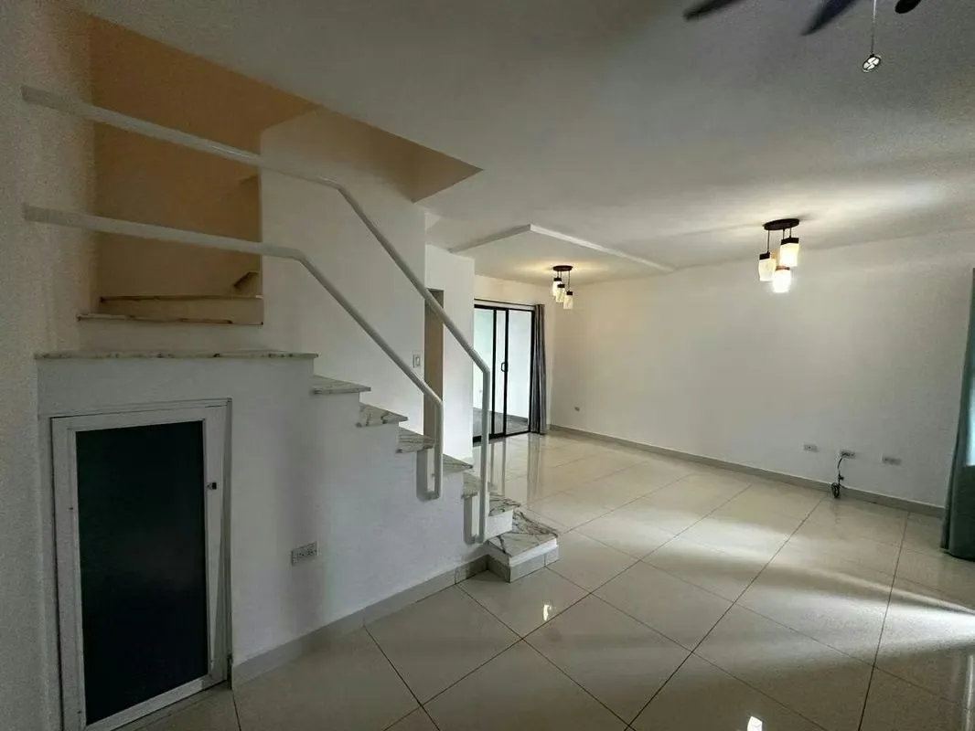 Alquiler Casa Villa Zaita