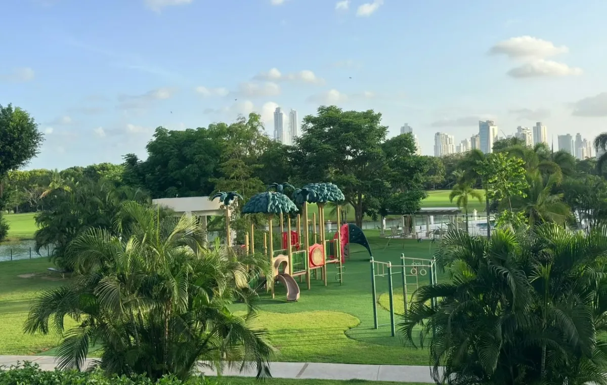 Venta de apartamento en The Reserve Santa María listo para ocupar