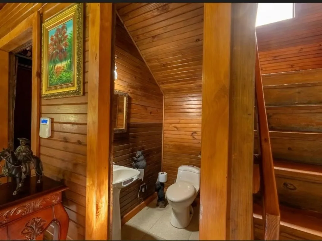 RANCH-STYLE HOUSE FOR SALE IN ANTON VALLEY, COCLÉ