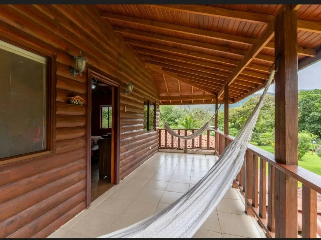 RANCH-STYLE HOUSE FOR SALE IN ANTON VALLEY, COCLÉ