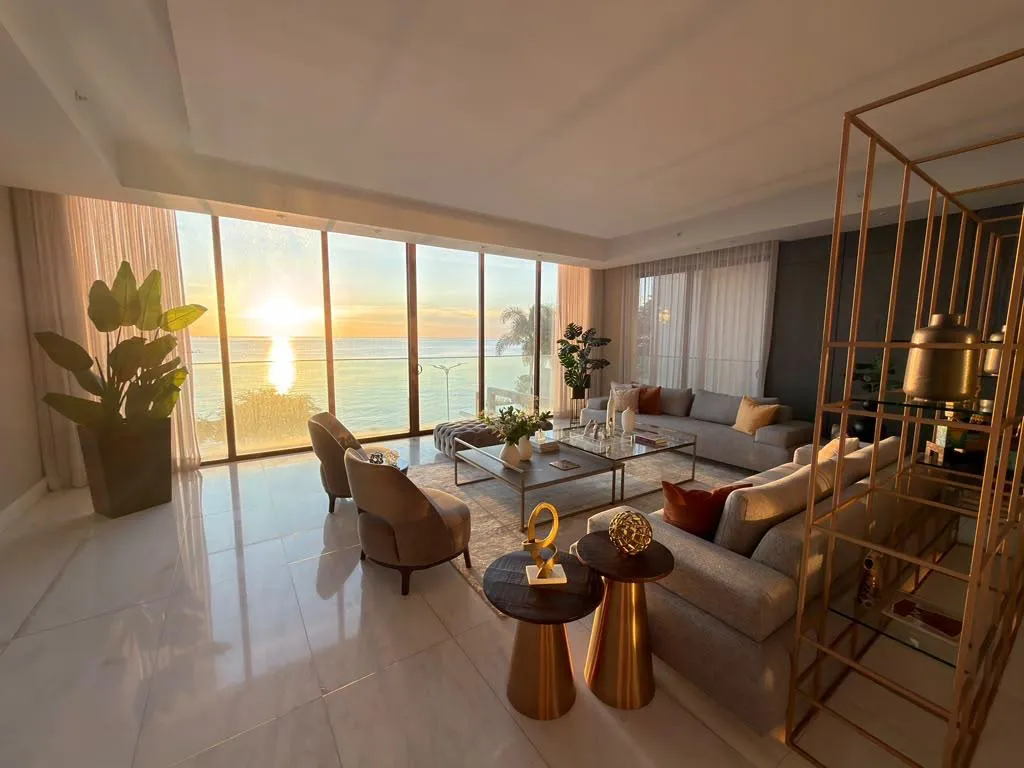 Venta de Apartamento Lujoso Amoblado en Punta Pacífica