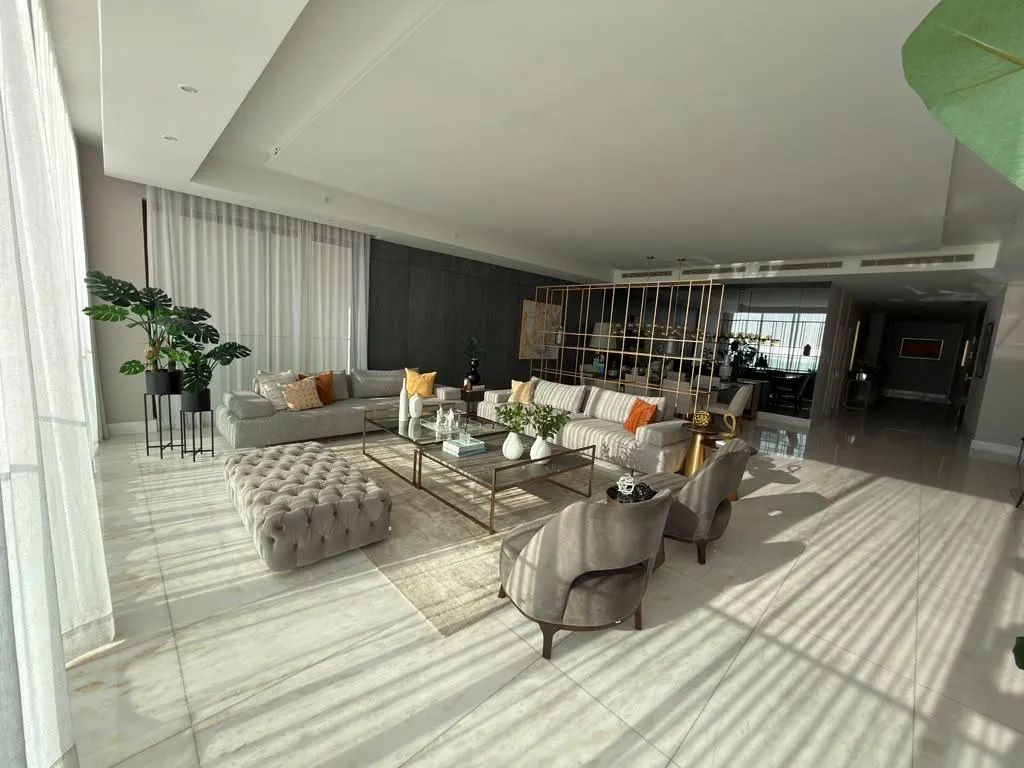 Venta de Apartamento Lujoso Amoblado en Punta Pacífica