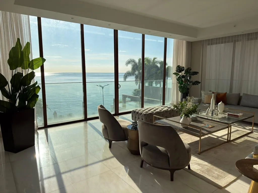 Venta de Apartamento Lujoso Amoblado en Punta Pacífica