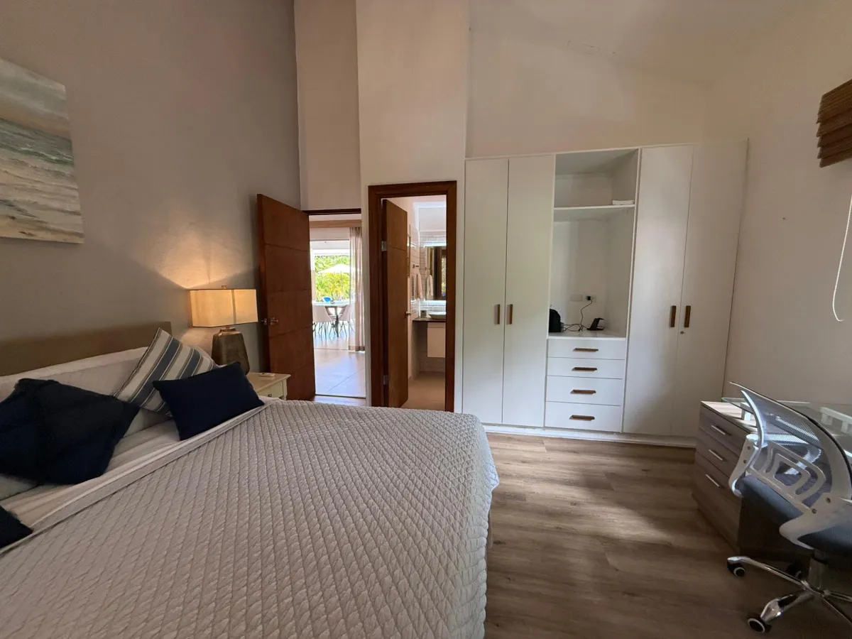 Casa con Piscina en Coronado Golf | Amoblada y Equipada