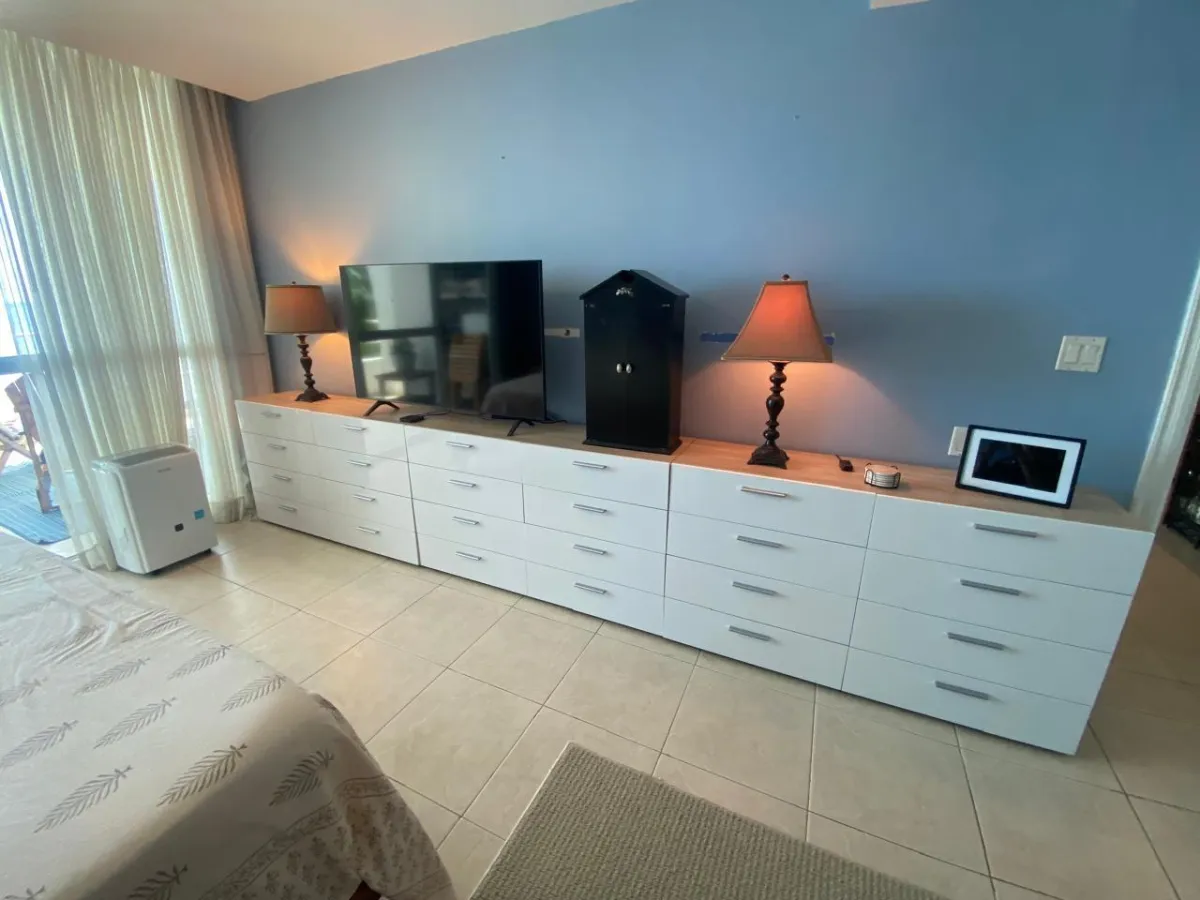 Oceanfront Apartment in Coronado Bay