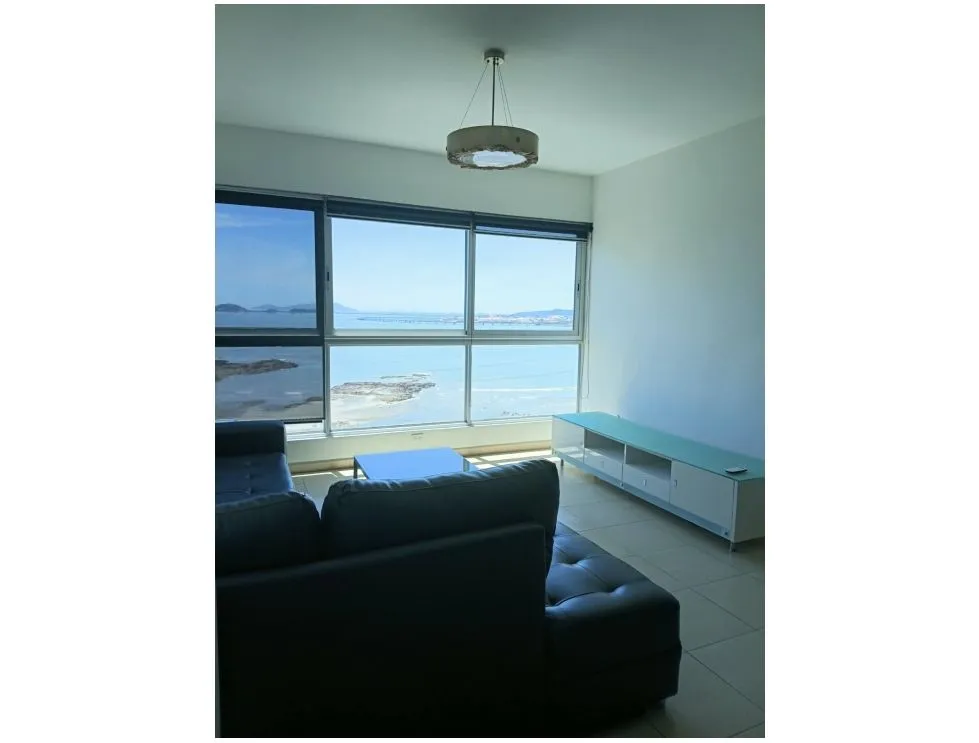 Furnished Apartment Rental - PH Grand Bay Tower, Ave. Balboa. JC