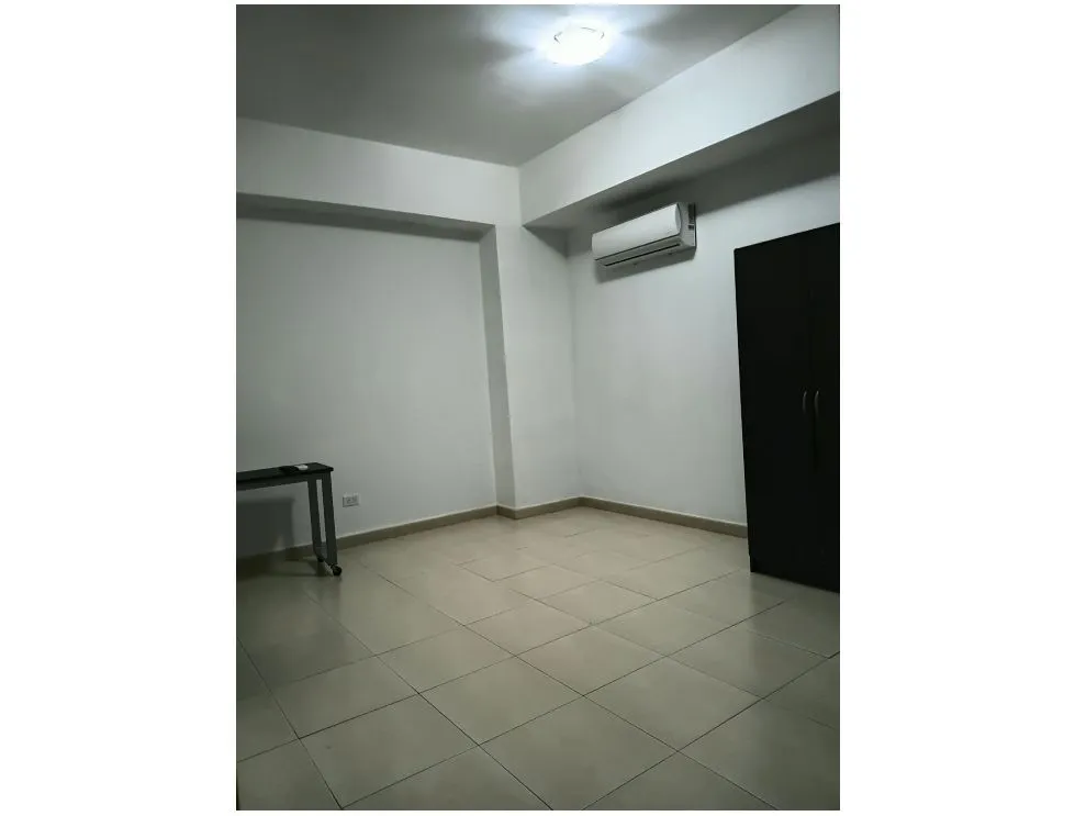 Furnished Apartment Rental - PH Grand Bay Tower, Ave. Balboa. JC