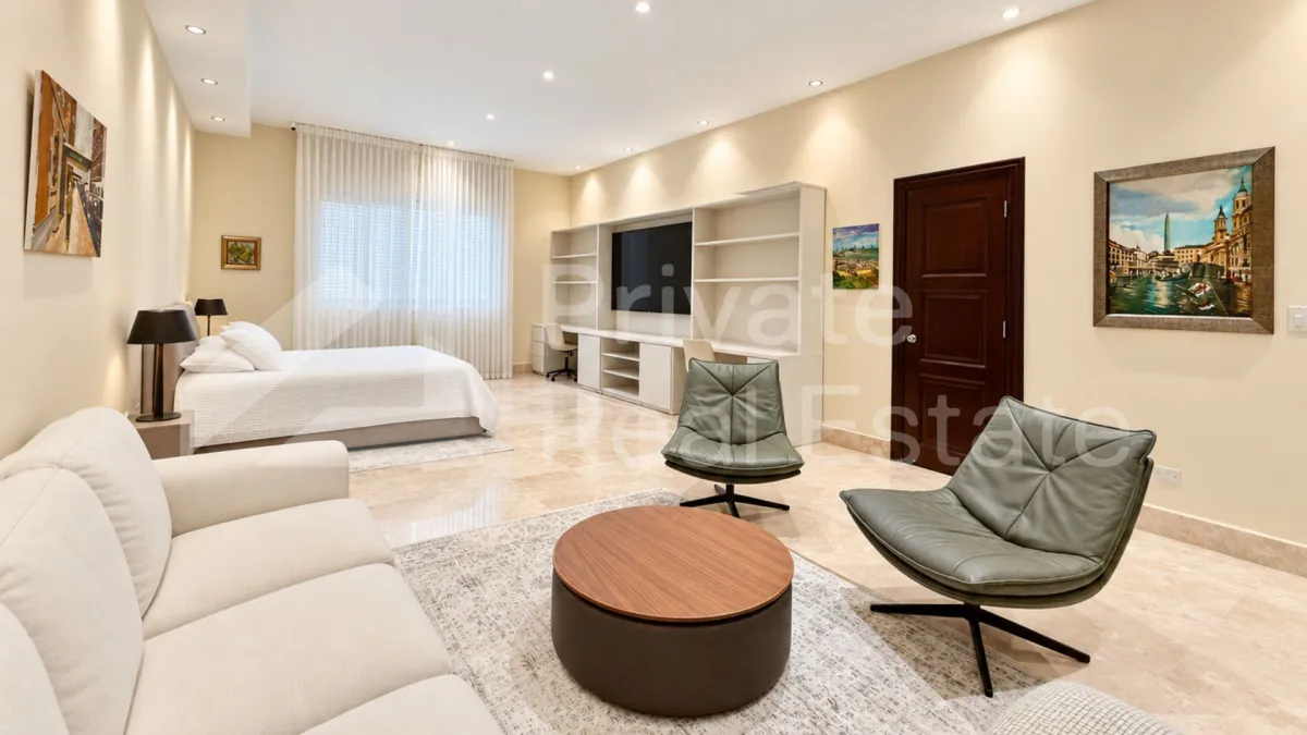 4-Bedroom Single-Family Home in Costa del Este, Toscana