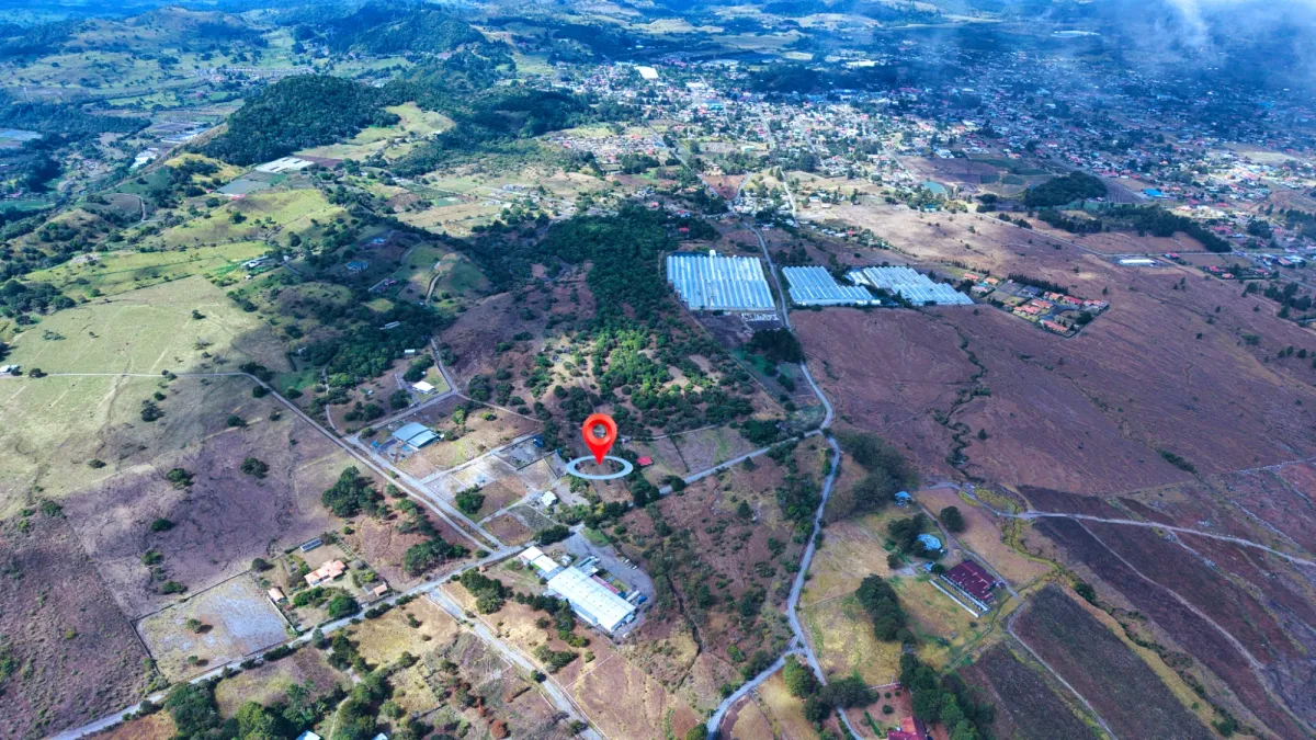 Lote en Volcán con Vistas y Excelente Ubicación