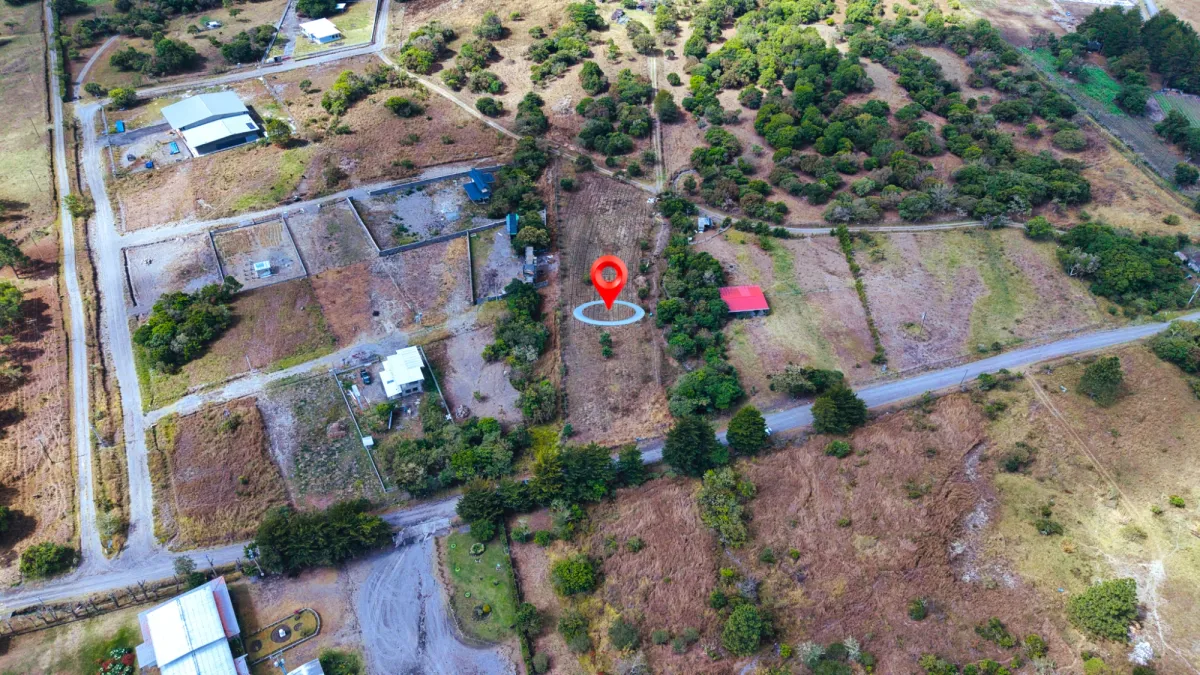 Lote en Volcán con Vistas y Excelente Ubicación