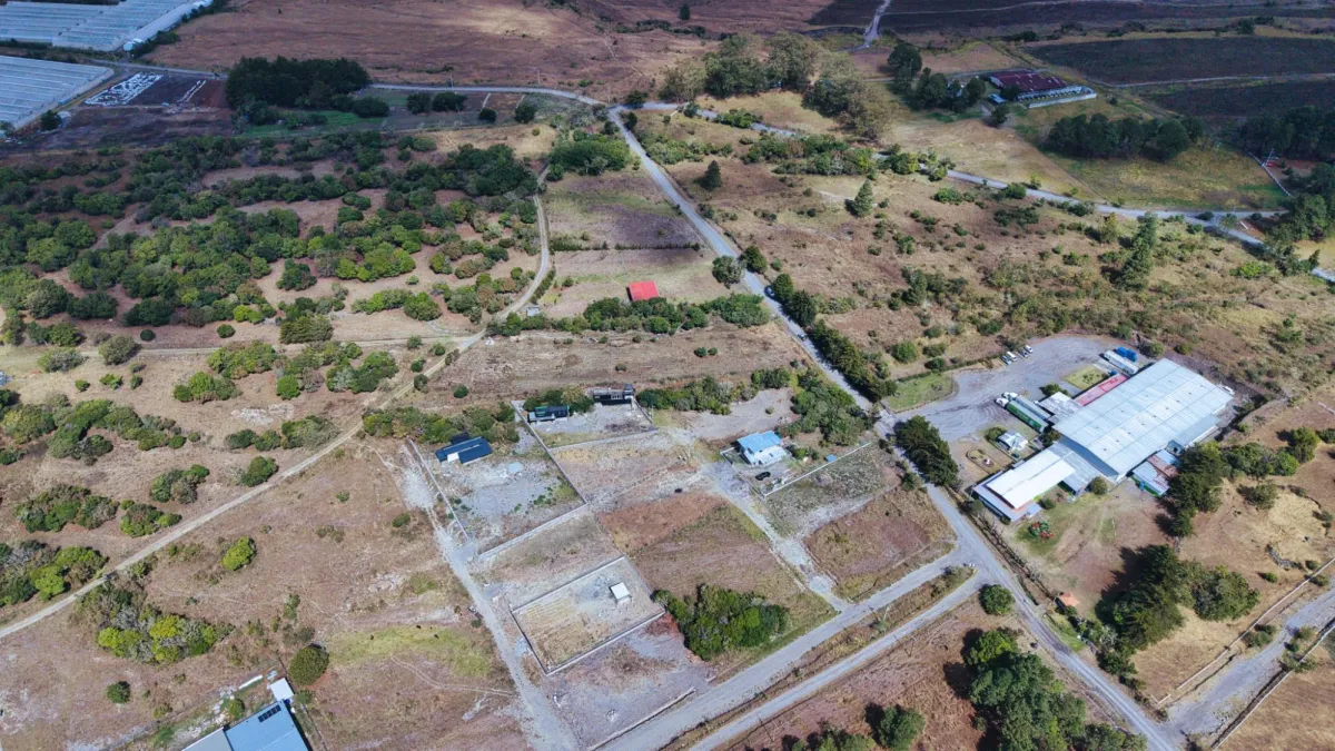 Lote en Volcán con Vistas y Excelente Ubicación